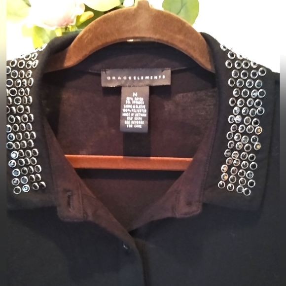 Grace Elements color block dress blouse embellished with jewels in like new cond - Picture 2 of 5